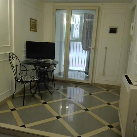 Suite Calefati "Monolocale" Bari Bagian luar foto