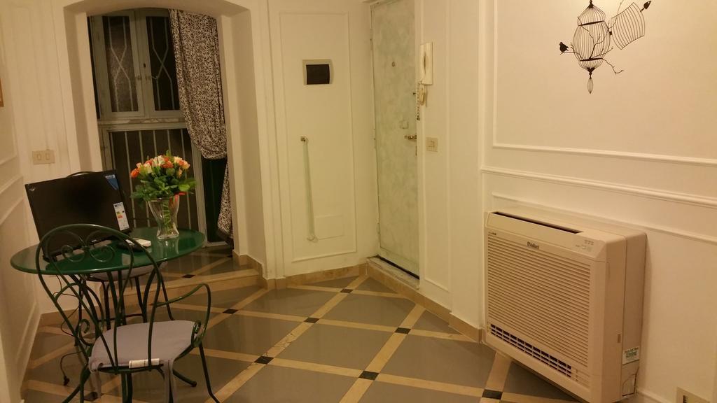 Suite Calefati "Monolocale" Bari Bagian luar foto