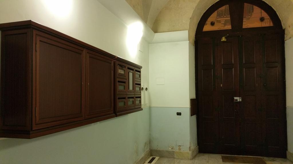 Suite Calefati "Monolocale" Bari Bagian luar foto